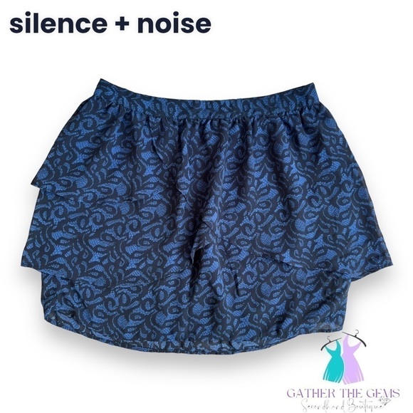 SILENCE + Noise by Urban Outfitters Layered Mini Skirt - Picture 4 of 7
